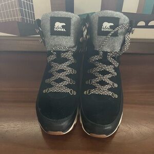 Sorel Black and Gray Boots